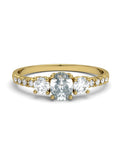 ANILLO OSIRIS DE ORO Y TOPACIOS BLANCOS CON 2 GARRAS DE 3MM Y CENTRO EN TOPACIO BLANCO DE 5X4MM - CRESBER