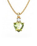 COLGANTE GAIA DE ORO GAIA CON DIAMANTE DE 0,01 CT Y TOPACIO CON CORAZON OLIVINA 8X8MM - CRESBER